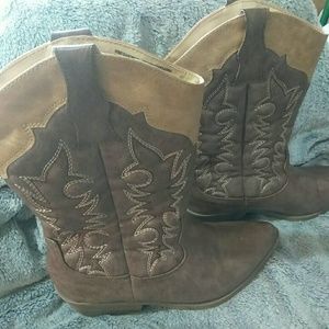 Faded glory boots